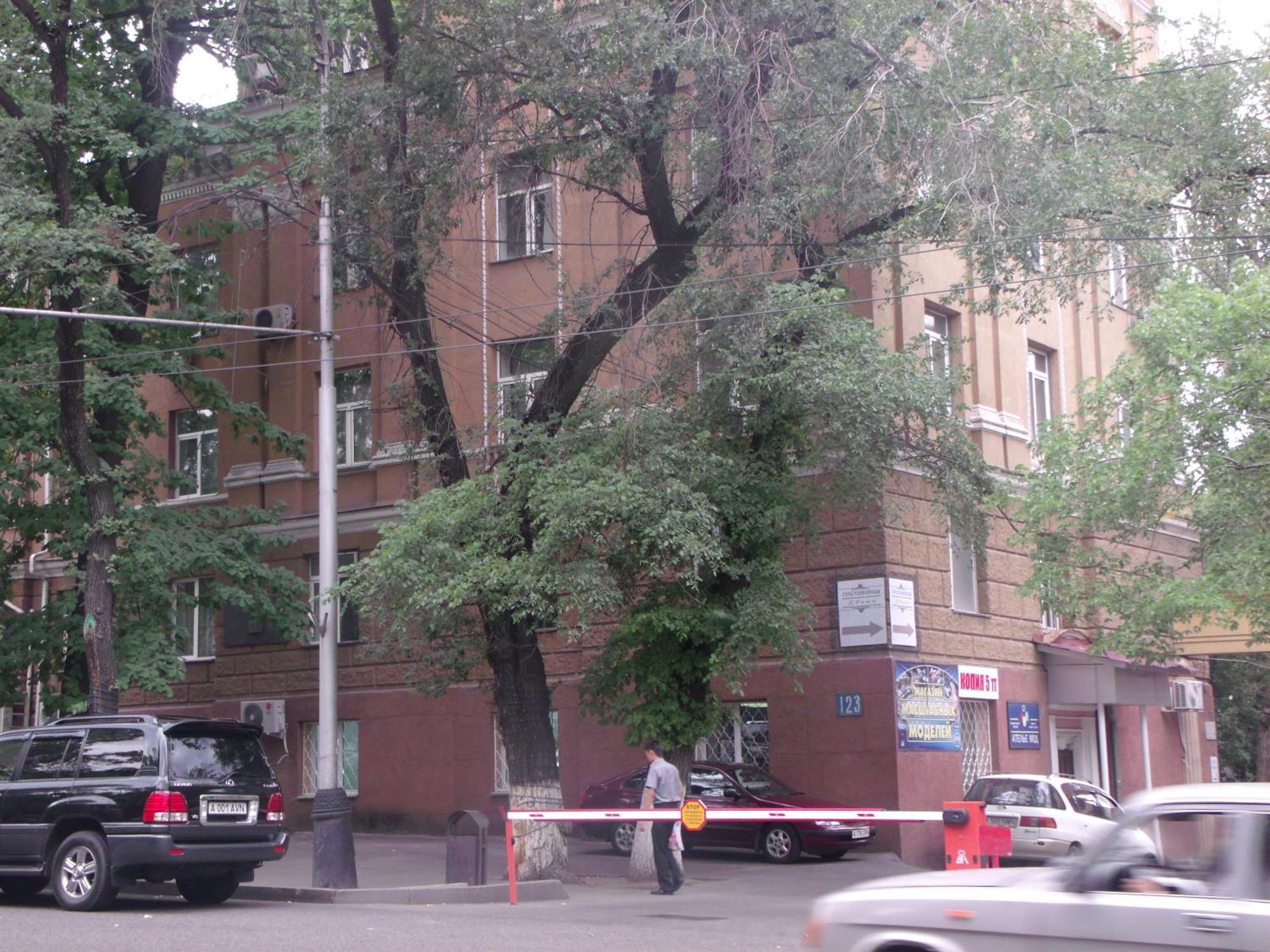 D'Rami Hotel Almaty Eksteriør billede
